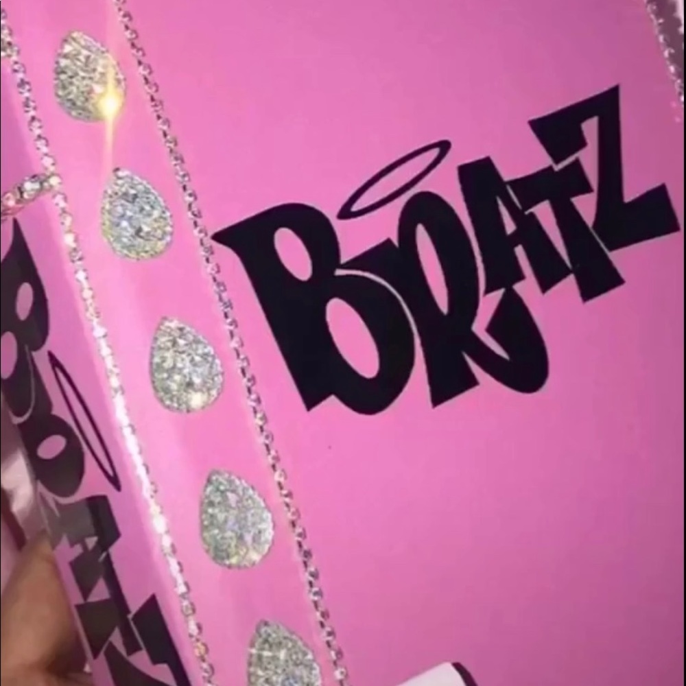 Meet your Posher, Sabrina